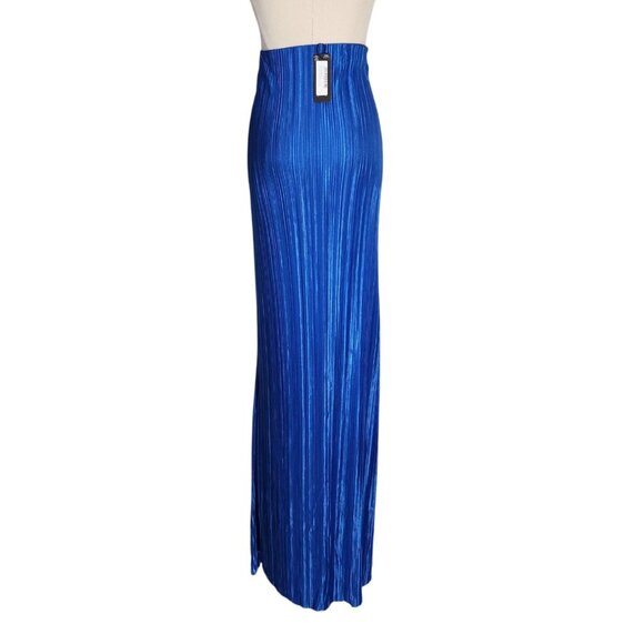 PrettyLittleThing Plus Blue High Waisted Plisse Maxi Skirt UK Size 20 US 16 - Picture 3 of 14